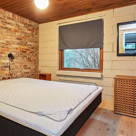 Charming Holiday Home In Zealand With Roofed Terrace Dom wakacyjny